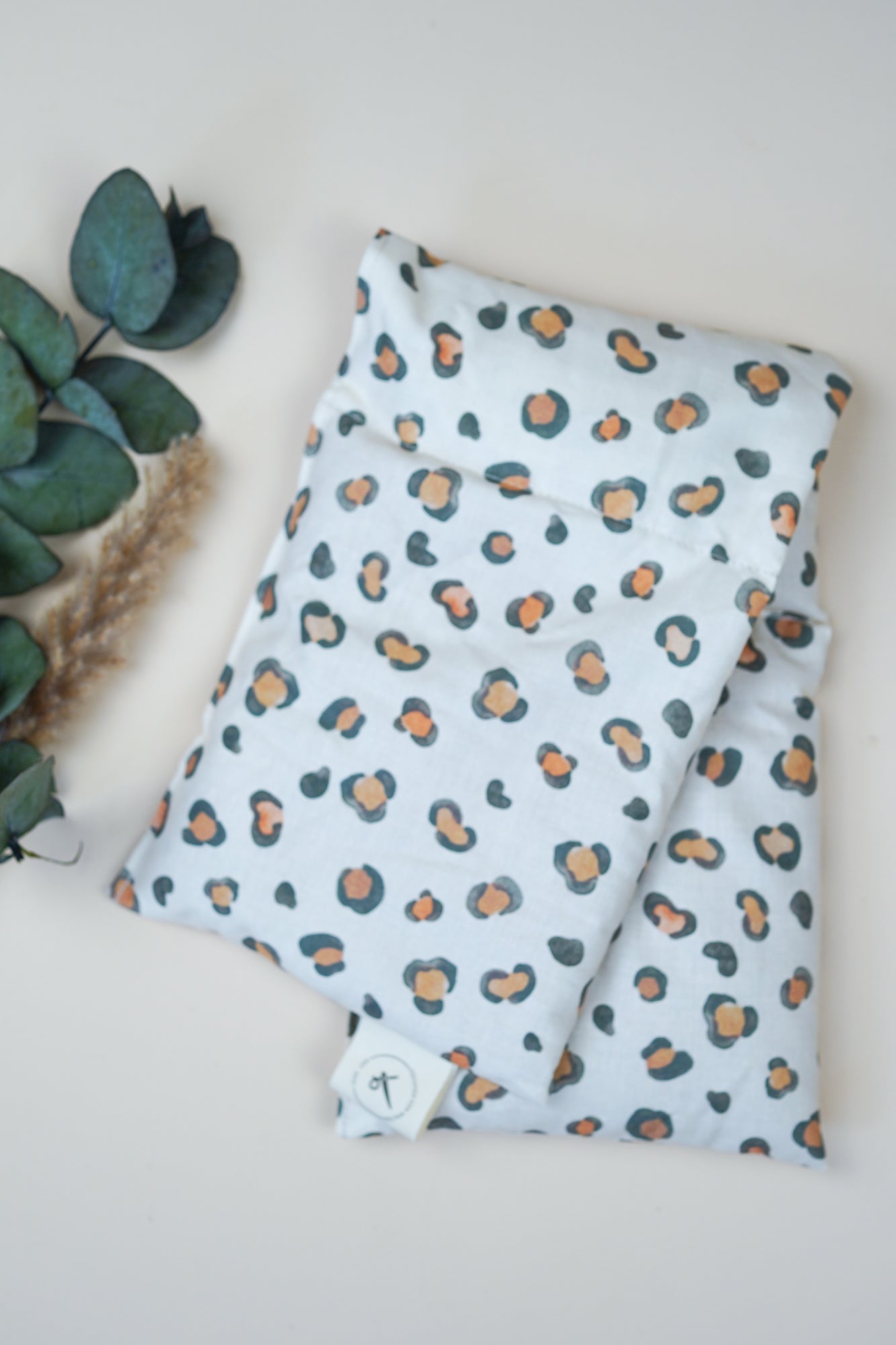 Wärmekissen Leo hell